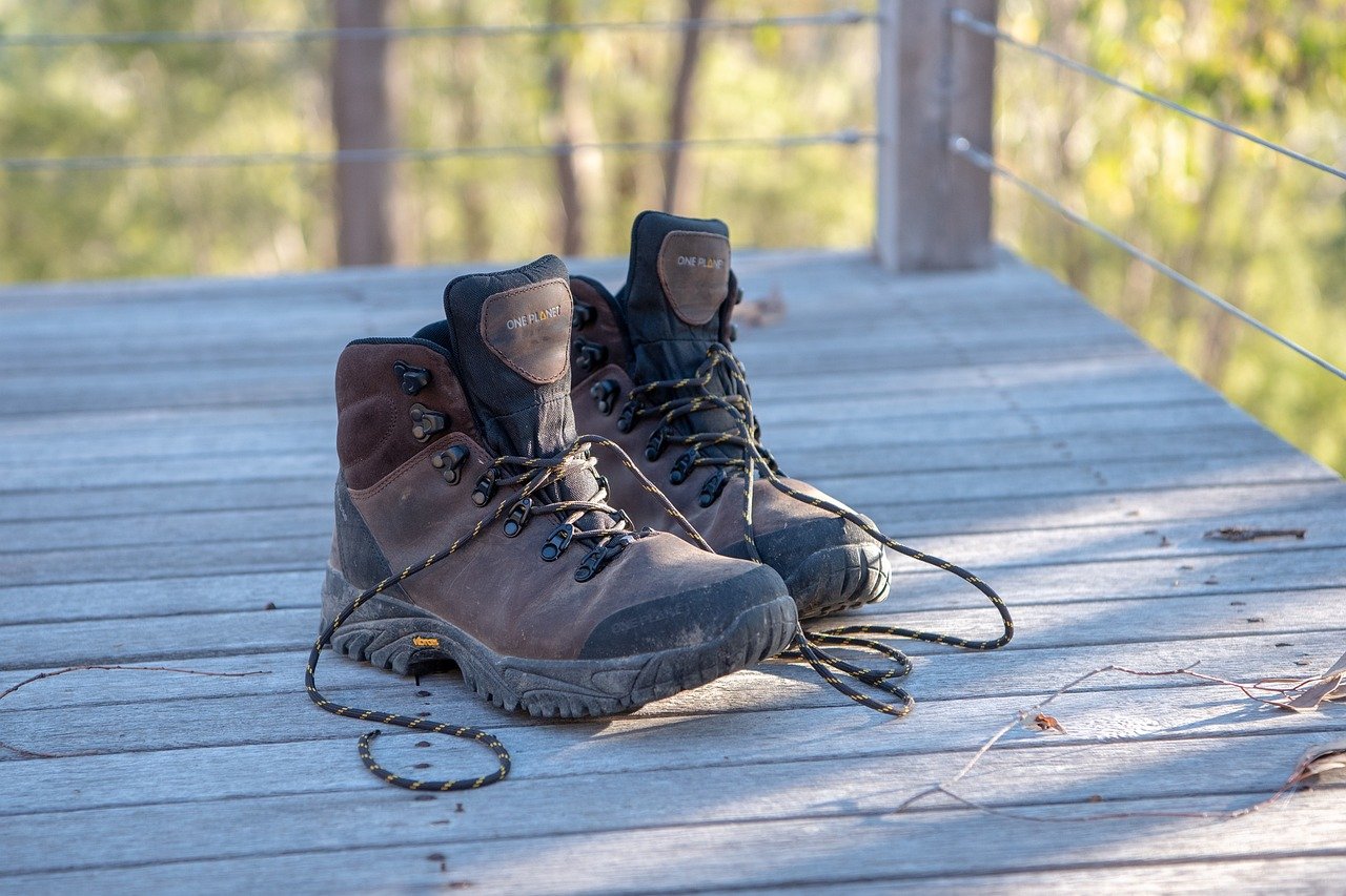 boots, hiking boots, work boots-3699719.jpg